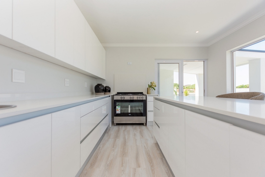 3 Bedroom Property for Sale in Country Club Western Cape